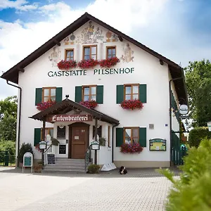 Gasthof Landgasthof Pilsenhof Entenbraterei, Hechendorf am Pilsensee